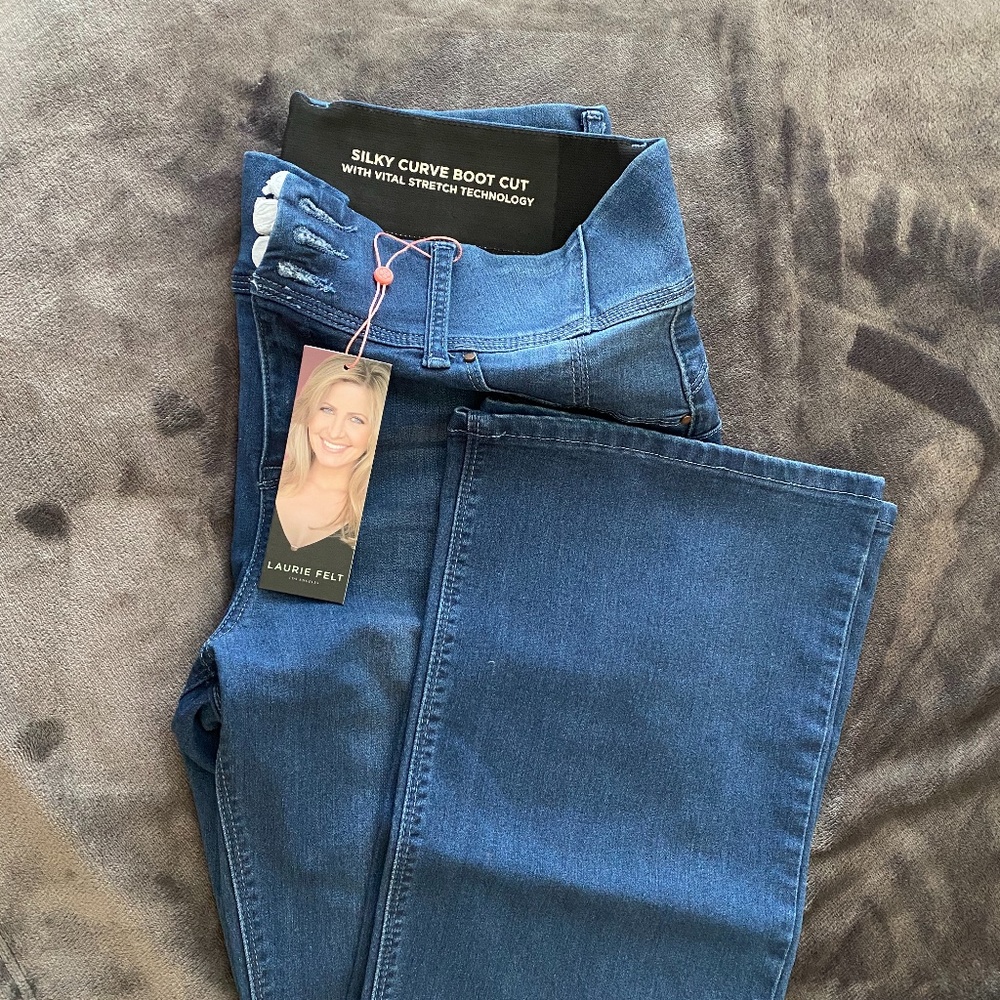 Laurie Felt Silky Curve Denim Bootcut Size L